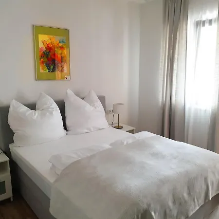 Pensionat Catalleya Haus 3*